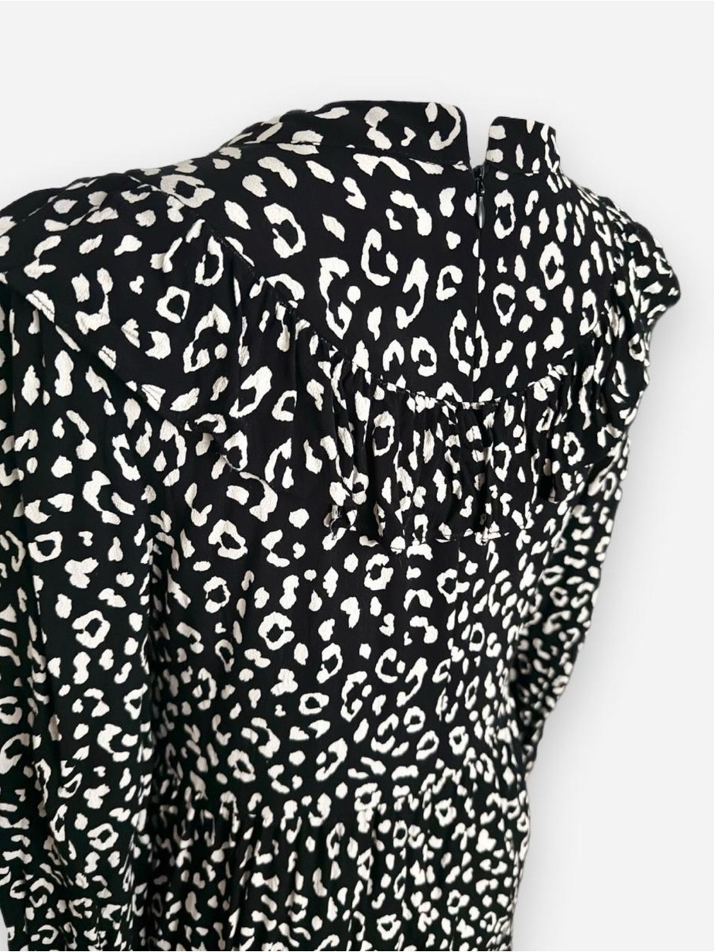 bohme Black & White Leopard-Print Long Sleeve Tiered Dress - Picture 5 of 13